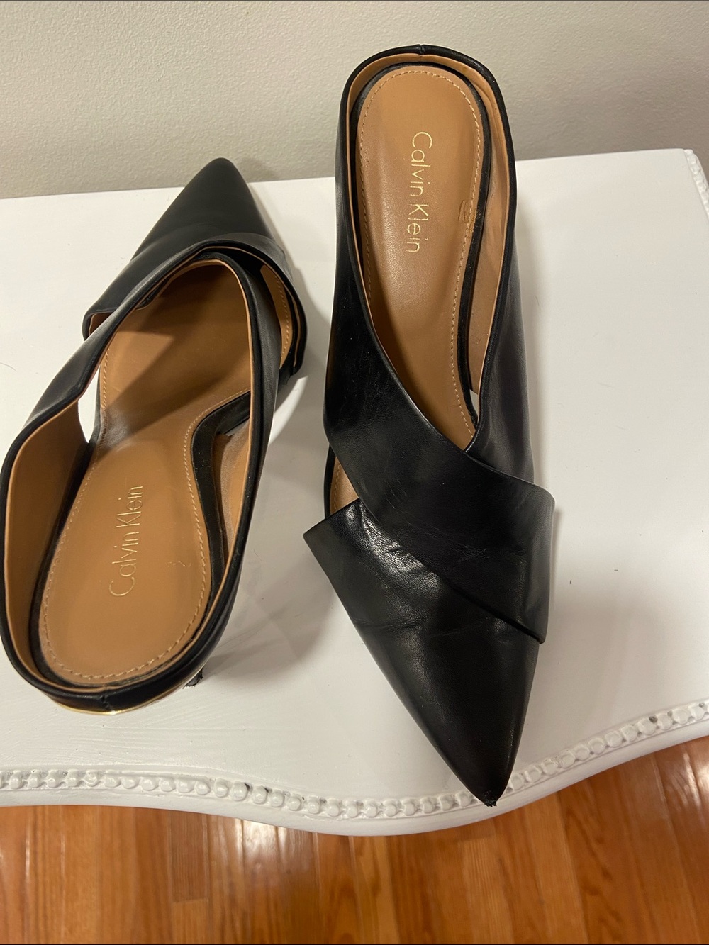 Calvin Klein Black Pointed Leather Mule Flats